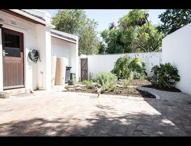 2 BEDROOM TOWNHOUSE FOR SALE IN DIE BOORD